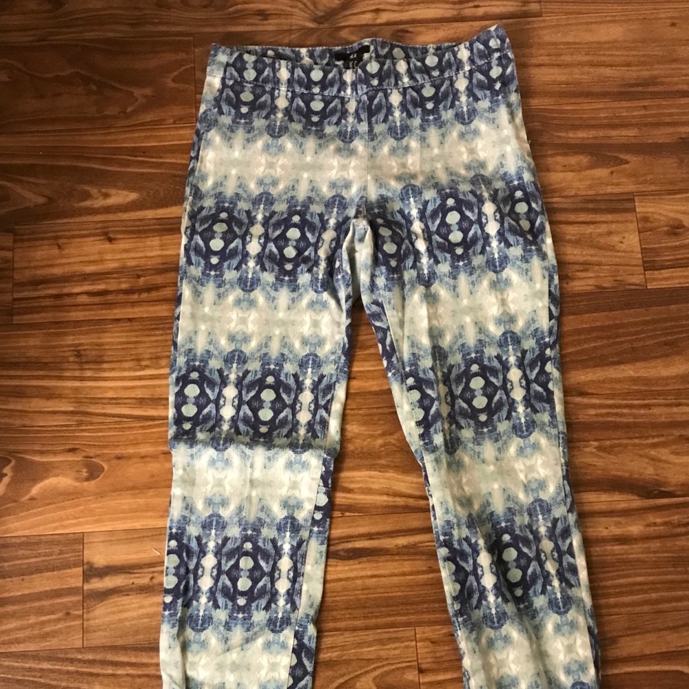 H&M Pattern Slacks - Picture 3 of 6